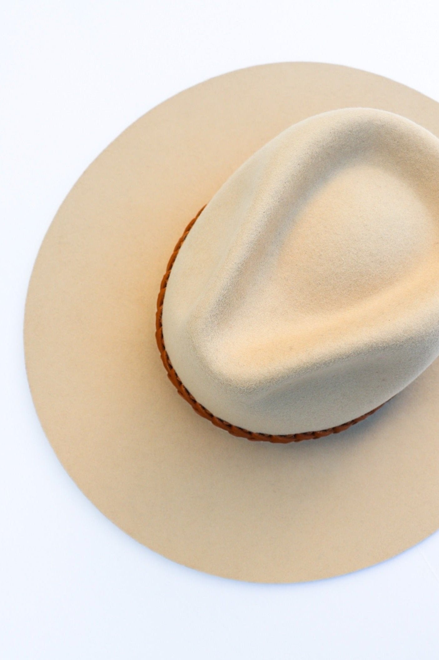 B-Low The Belt Leon Hat in Oatmeal + Cuoio