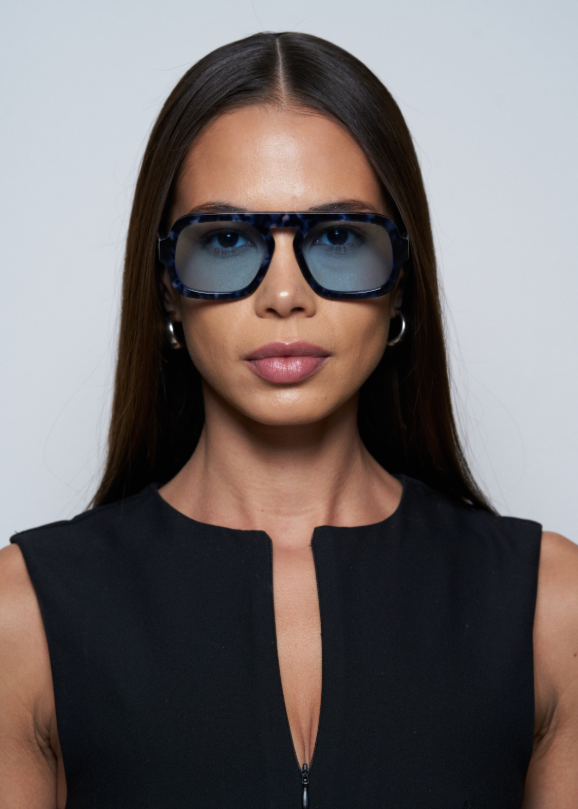 Elisa Johnson Jane In Blue Tortoise