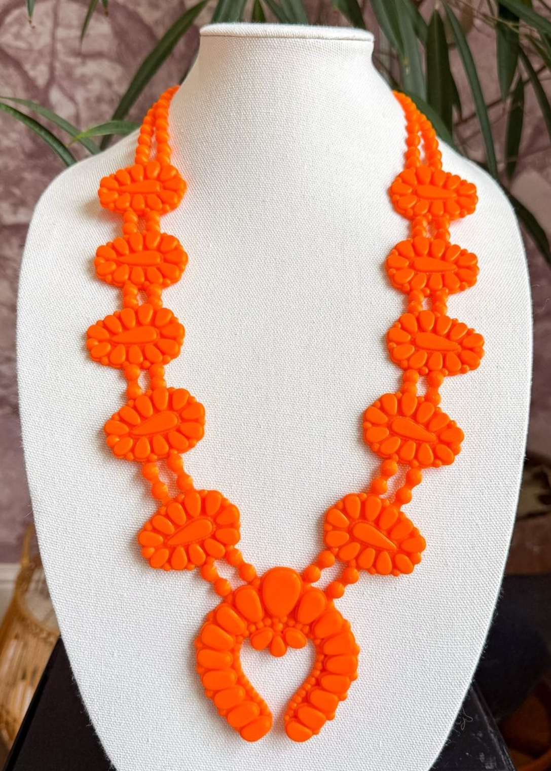 Rahya Golden Hour Necklace | Orange Twist