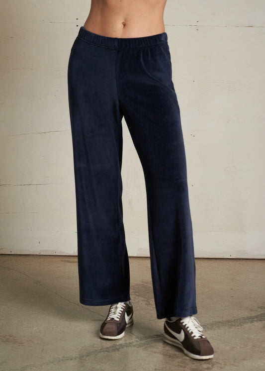 Perfect White Tee Alex Velour Pull On Sweatpant | Navy