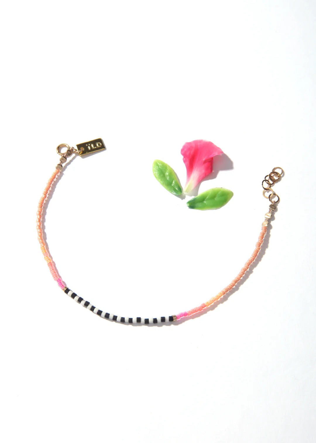 Iwona Ludyga Bracelet Garden Black + White Center