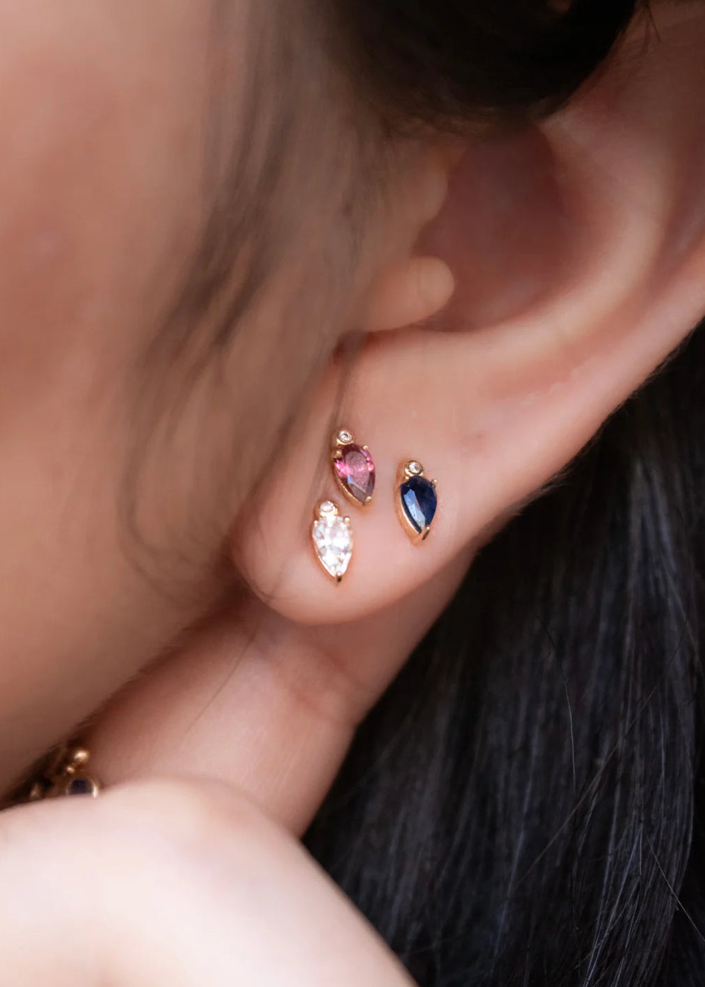 SCOSHA Droplet Studs with White Sapphire and Diamond