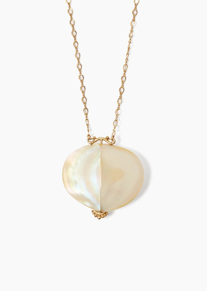 Nahana Necklace Natural MOP
