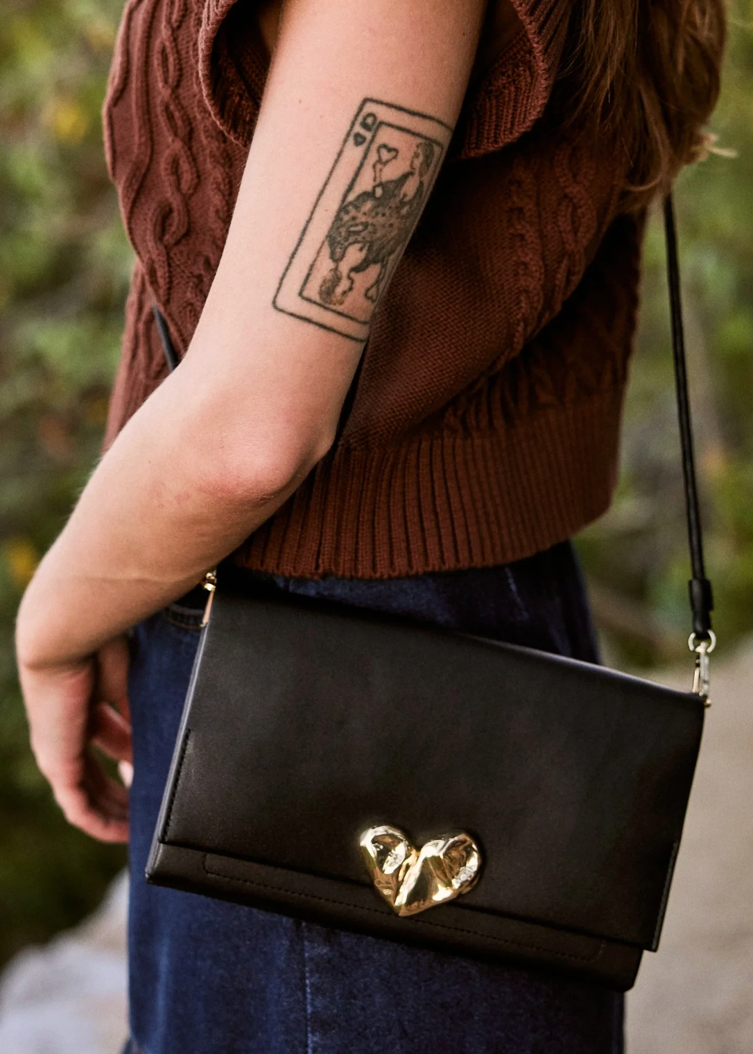 Cleobella Coeur Wallet Clutch | Black/Gold