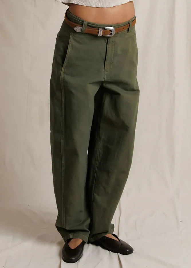 Perfect White Tee Akira Barrel Leg Utility Pant | Dark Olive