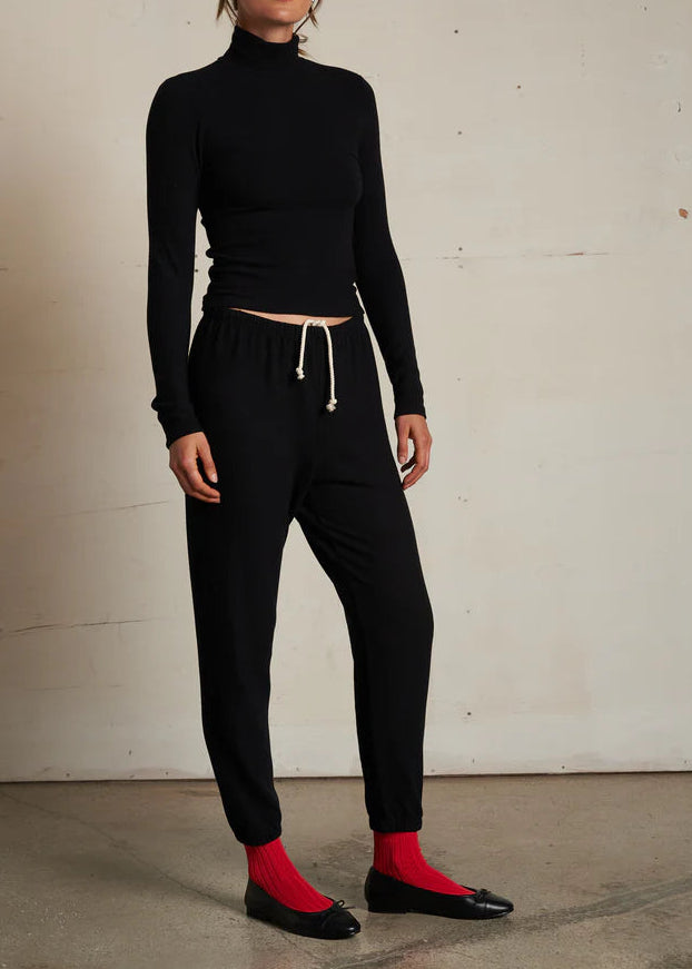 Perfect White Tee Mare Brushed Sweater Jogger | True Black