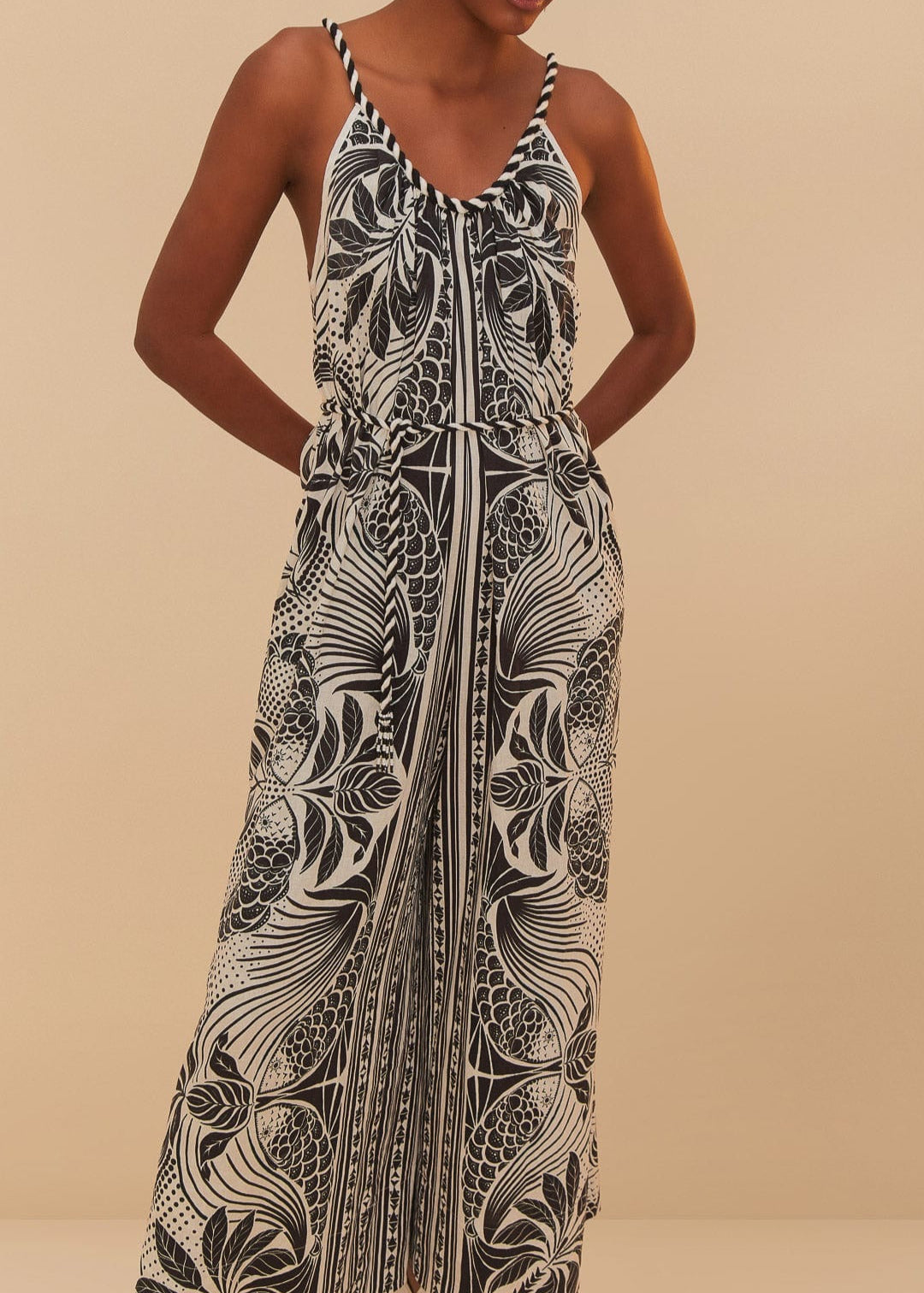 FARM Rio Monochrome Elegance Scarf Off-White Jumpsuit