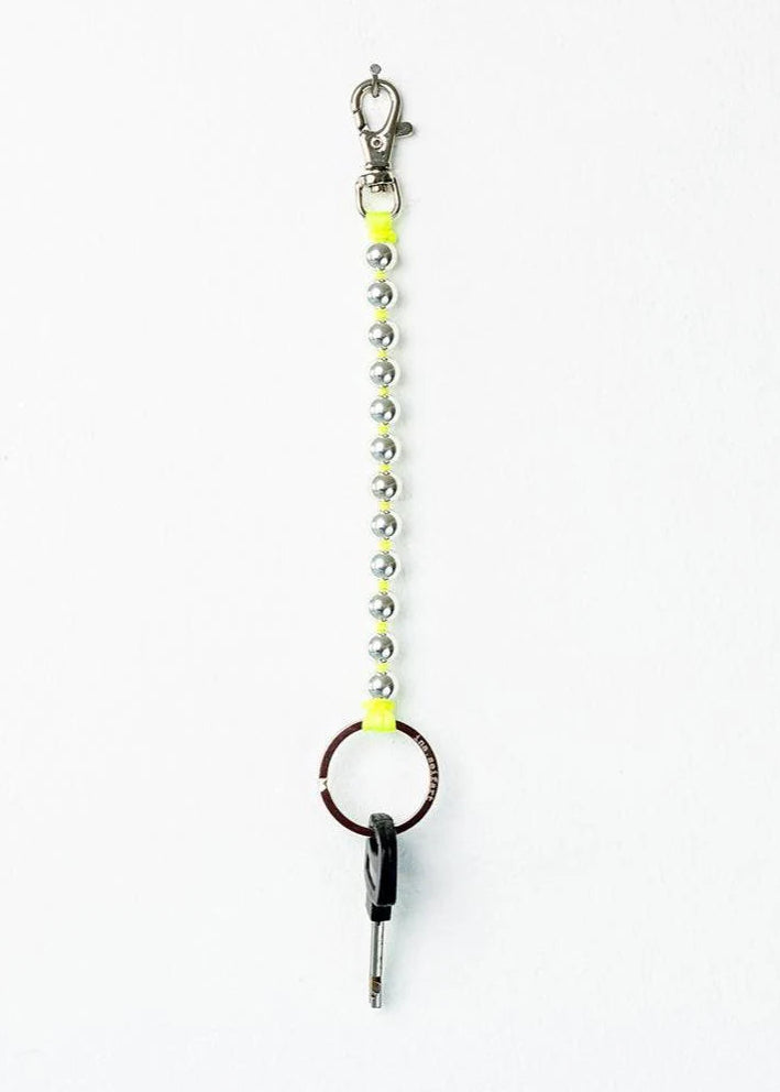Ina Seifart Perlen Short | Silver Neon Yellow