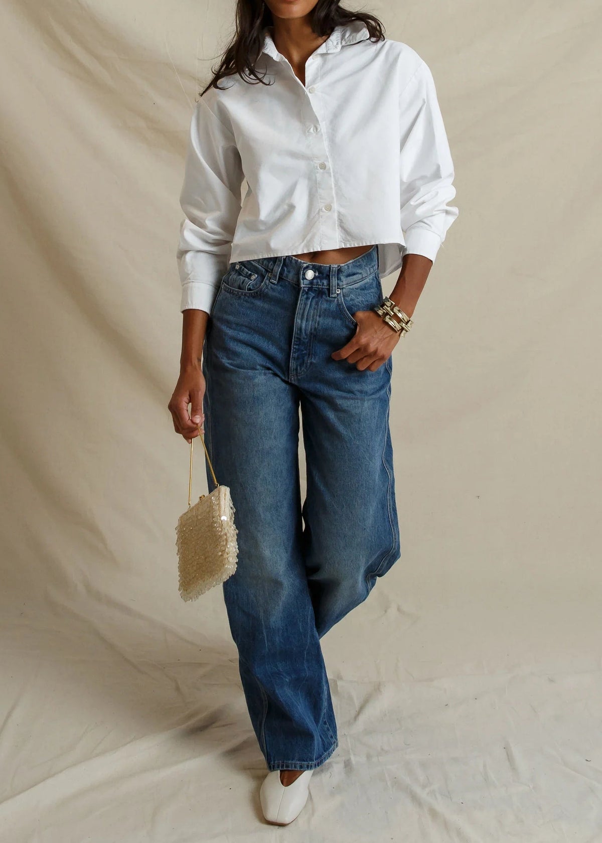 Perfect White Tee Naomi Oxford Cotton Long Sleeve Cropped Button Up | White
