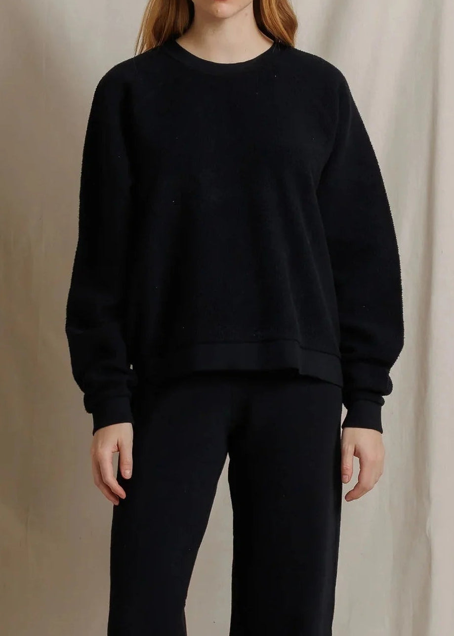 Perfect White Tee Ziggy Reverse Fleece Oversized Crew Neck Sweatshirt | True Black