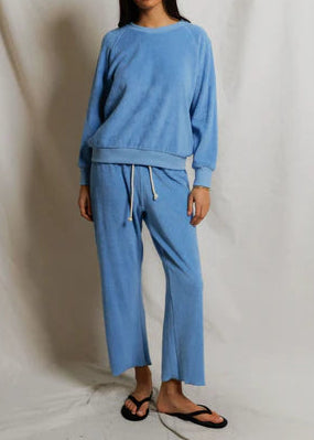 Perfect White Tee Eliana Loop Terry Capri Pant | Pacific Blue