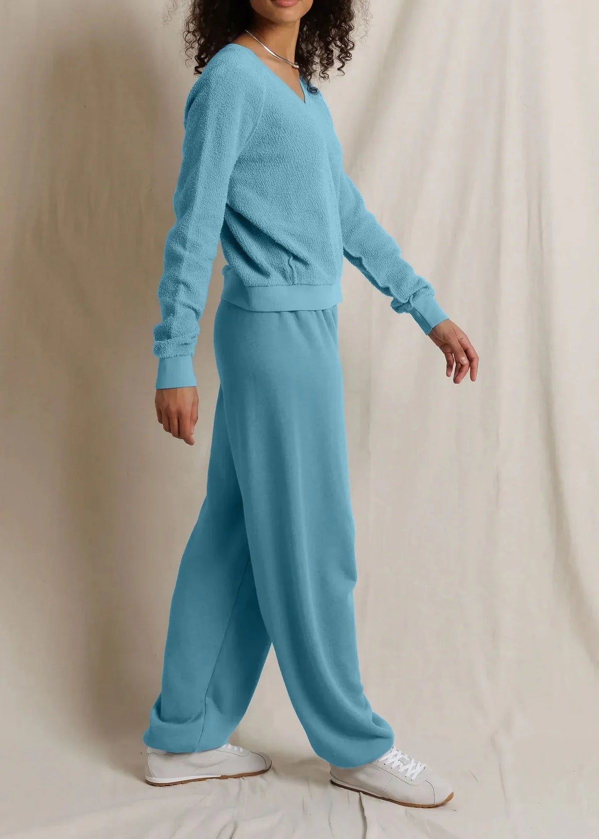 Perfect White Tee Ziggy Reverse Fleece V Neck | Milky Blue